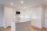 renovated 1 bedroom, steps away from Sherbrooke - ID 2494