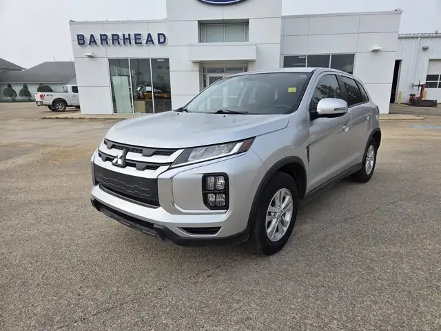 2024 Mitsubishi RVR SE AWC