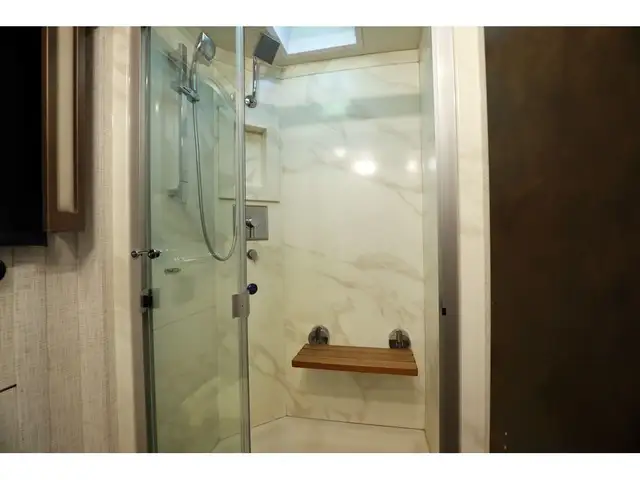 2020 Newmar Ventana 3407 Pusher Diesel 360HP, Classe A in RVs & Motorhomes in Laval / North Shore - Image 24