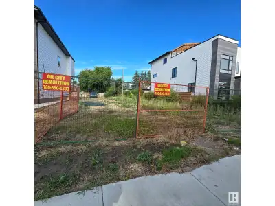 Build in Popular Pleasantview! Great opportunity on a 45.2 ft x 132 ft (5,966 sq ft) lot with back a...