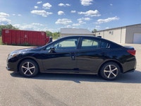 Only 57,361 km! ALG Residual Value Awards, Residual Value Awards, KBB.com 10 Coolest New Cars Under... (image 9)