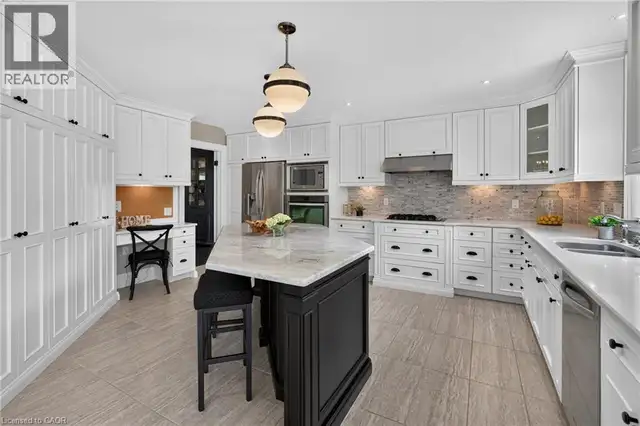 543 WERNI Court Waterloo, Ontario in Houses for Sale in Kitchener / Waterloo - Image 12