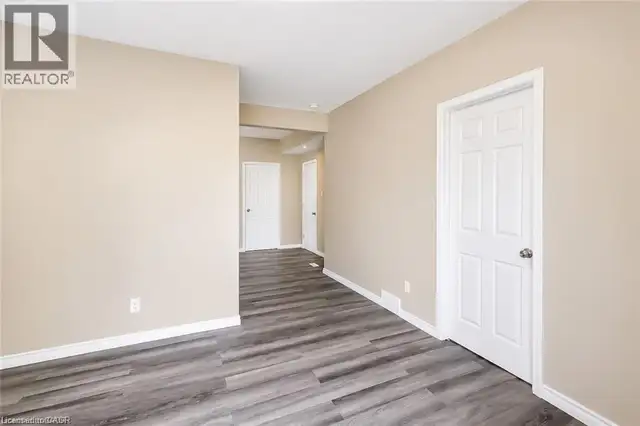 93 LANCASTER Street W Kitchener, Ontario in Houses for Sale in Kitchener / Waterloo - Image 16