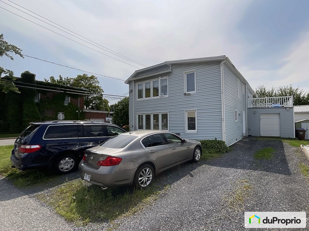 $425,000 - Duplex for sale in St-Cesaire — photo 1