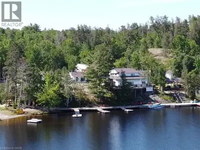 Mashkinonje Resort (Formerly known as Mashkinonje Lodge & Lucky Strike Camp) is a Northern Ontario c...