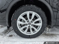 *ONE OWNER * This 2023 Nissan Qashqai SV AWD comes equipped with *2.0L 4-cylinder engine*, *Xtronic... (image 9)