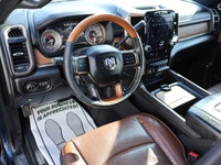 SAFETY INCLUDED ACCIDENT FREE HWY KMS Clean Dodge Ram 3500 Crew Cab 6.7L V8 LARAMIE-LONGHORN Diesel... (image 7)