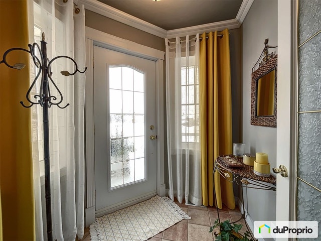 $739,500 - 2 Storey for sale in Jonquière (Jonquière) — photo 2