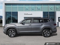 This Volkswagen Atlas boasts a Intercooled Turbo Regular Unleaded I-4 2.0 L/121 engine powering this... (image 3)