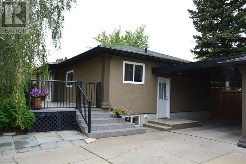 810 Mayor Magrath Drive S Lethbridge, Alberta Houses for Sale