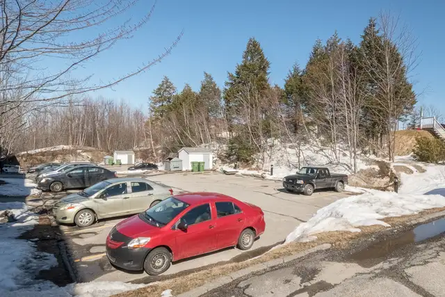 4 ½ - Situé tout près du CHUS (rue des Lys) in Long Term Rentals in Sherbrooke - Image 19