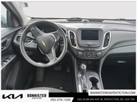 Presenting the 2019 Chevrolet Equinox LT, a sophisticated gray AWD SUV that promises excellent handl... (image 8)