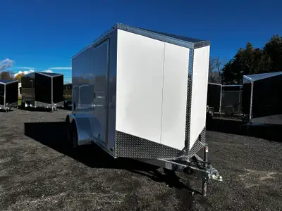 *** INCLUDES FREIGHT & PDI - Just Add Taxes 6 X 12 Aluminum V-Nose Tandem Axle Enclosed Cargo Traile...