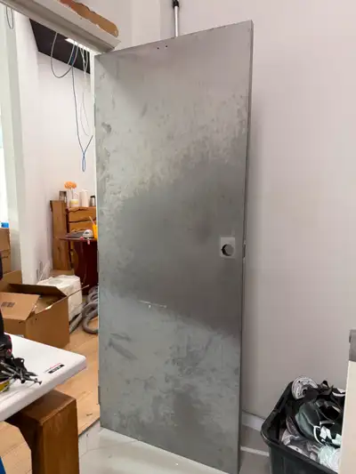 Fireproof steel door (32" X 80"), View more