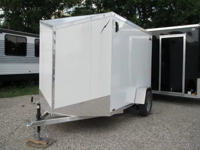 2026 Lightning LF610SA-ALUMINUM FRAME,RAMP DOOR,1059 LBS, $8499  in Cargo & Utility Trailers in Ottawa - Image 3