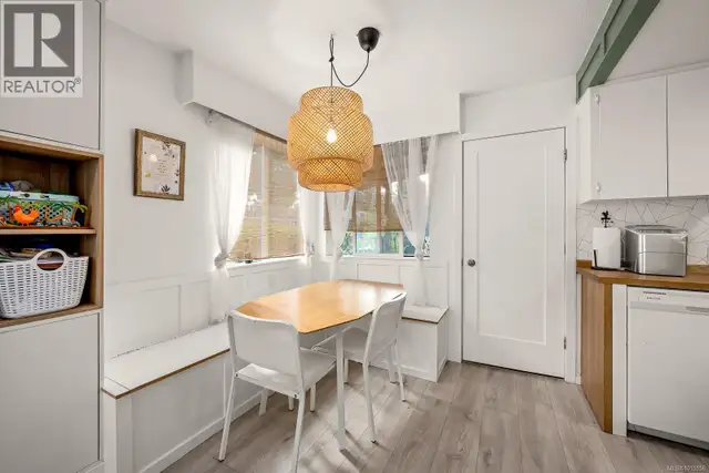 1883 & 1885 England Ave Courtenay, British Columbia in Houses for Sale in Comox / Courtenay / Cumberland - Image 3