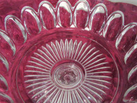 Large Pressed glass Compote, vintage collonial pattern
