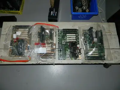 Vintage mother boards 360 ffd's hdd's etc etc 386 , 486 , 586, p2 ,p3, dos disks ,vga cga cards ,mmf...