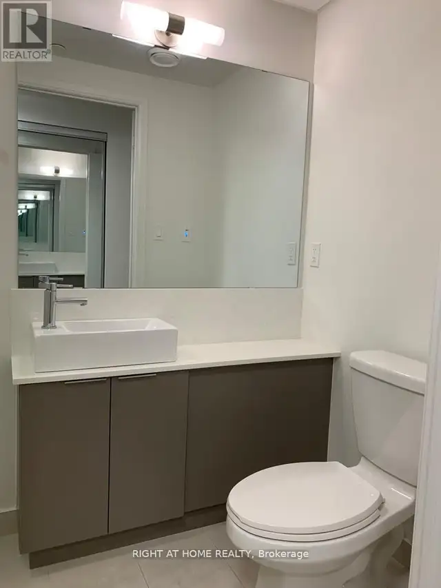 1416W - 27 BATHURST STREET Toronto (Waterfront Communities), Ont in Long Term Rentals in City of Toronto - Image 8