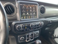 CLEAN CARFAX ONE OWNER, Heated Front Seats, Dual Climate Zones, After Market Front Bumper, LED Headl... (image 3)