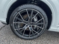 This Audi Q7 boasts a Intercooled Turbo Gas/Electric V-6 3.0 L/183 engine powering this Automatic tr... (image 9)