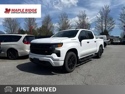 Command every journey with this powerful 2024 Chevrolet Silverado 1500 Custom, a versatile Crew Cab...