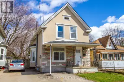Charming 4-Bedroom Home in Downtown Niagara Falls! Welcome to 4900 St Clair Ave, a clean and spaciou...