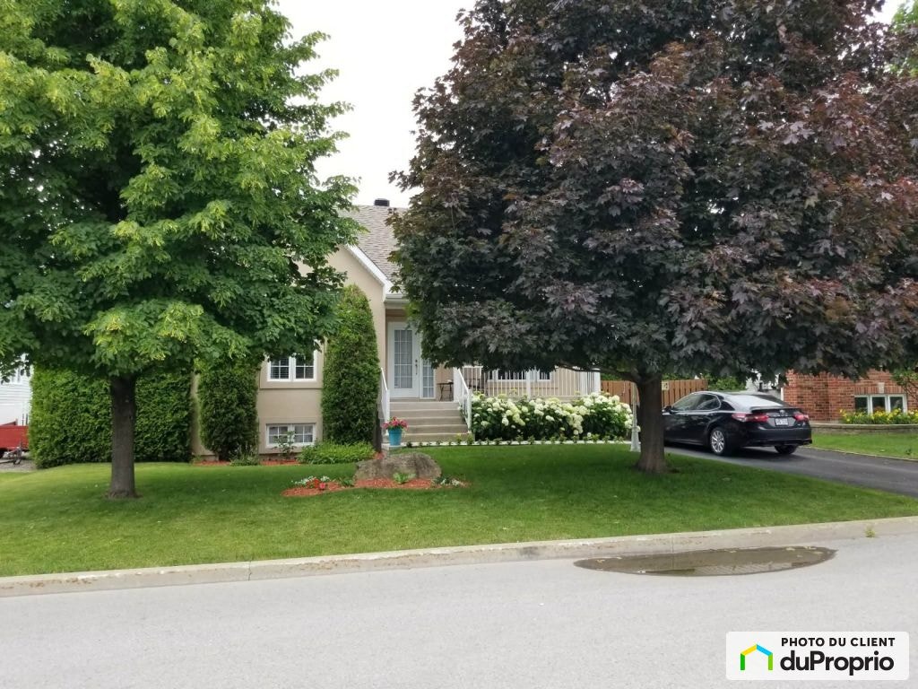 $599,900 - Bungalow for sale in Repentigny (Repentigny) — photo 1