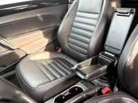 Security System,Passenger Adjustable Lumbar,Rear Bench Seat,4-Wheel Disc Brakes,Power Door Locks,Pow... (image 3)