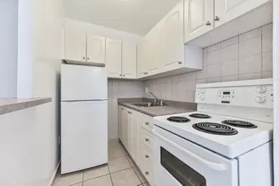 For a limited time - sign a new lease with 1/2 month free rent in the 6th and 12th month! Terms and...