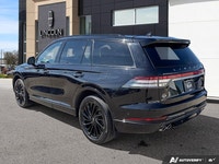 Sunroof, Cooled Seats, Leather Seats, Navigation, Power Liftgate, Blind Spot Detection, Lane Keep As... (image 3)