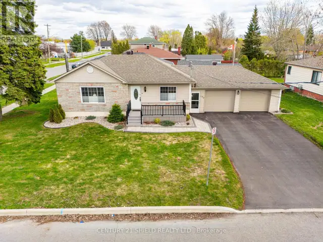 100 14TH STREET W Cornwall, Ontario in Houses for Sale in Cornwall - Image 2