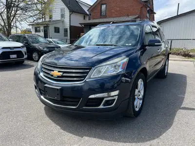 2016 Chevrolet Traverse 1LT AWD Automatic Back-up Camera, Heated Seats, Power Seats, Bluetooth/AUX/U...
