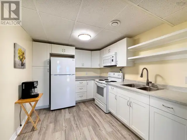 48 Seaview Drive Gabarus, Nova Scotia in Houses for Sale in Cape Breton - Image 28