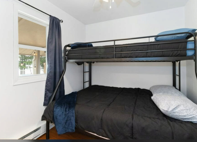 27 Crooked Lake - Stunning Lakefront Home for Rent - Short Term  in Long Term Rentals in Bridgewater - Image 17