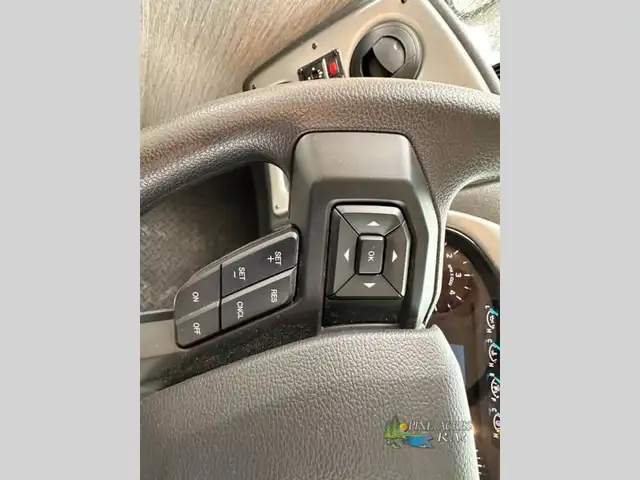 2022 Coachmen RV Pursuit 29XPS Front Bunk 11 Miles in RVs & Motorhomes in Moncton - Image 63