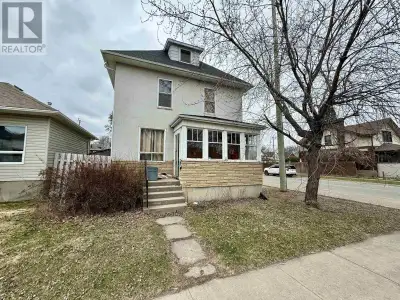 Solid 3-bedroom 2 1/2 storey home with a versatile loft space! Featuring updated shingles (2023) and...