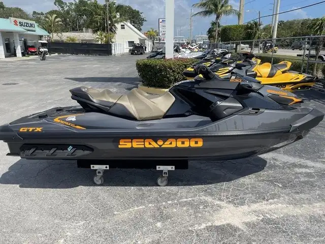 2022 SEADOO GTX 230 (FINANCING AVAILABLE) in Personal Watercraft in Strathcona County - Image 8