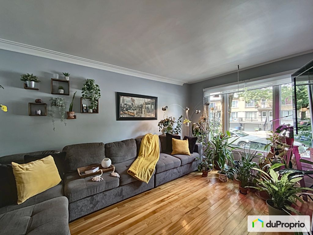 $925,000 - Triplex for sale in Mercier / Hochelaga / Maisonneuve — photo 2
