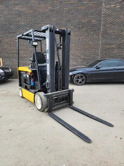 Keywords: used forklift, electric forklift, Yale forklift, 3-stage mast, 5000 lbs capacity, forklift...