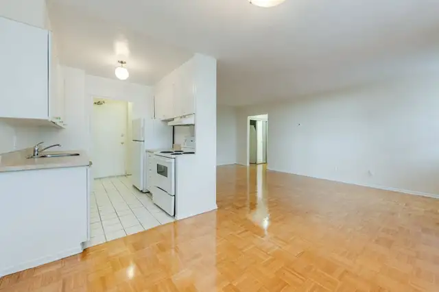 Bloor and Jarvis Area - in Long Term Rentals in City of Toronto - Image 3