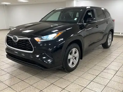 For 2024, Toyota sharpened the Highlanders formula with a more efficient turbocharged powertrain, sm...