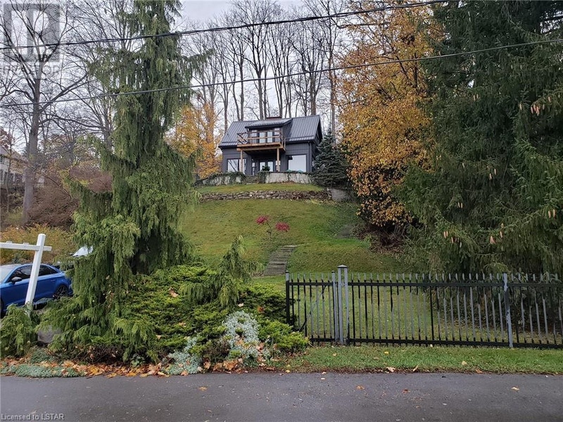 147 HARRISON Place Port Stanley, Ontario Houses for Sale London