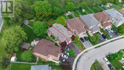 1318 QUEST CIRCLE Mississauga (Meadowvale Village), Ontario
