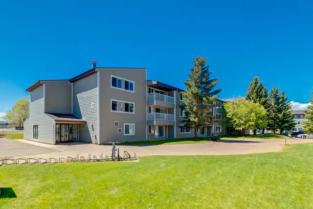 Affordable Apartments for Rent - Berkeley Square - Apartment for in Long Term Rentals in Lethbridge - Image 13