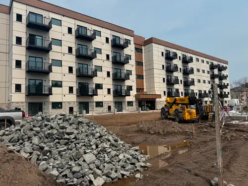Discover Thunder Bay’s most centrally located apartments at 631 Fulton Blvd, offering unbeatable acc...