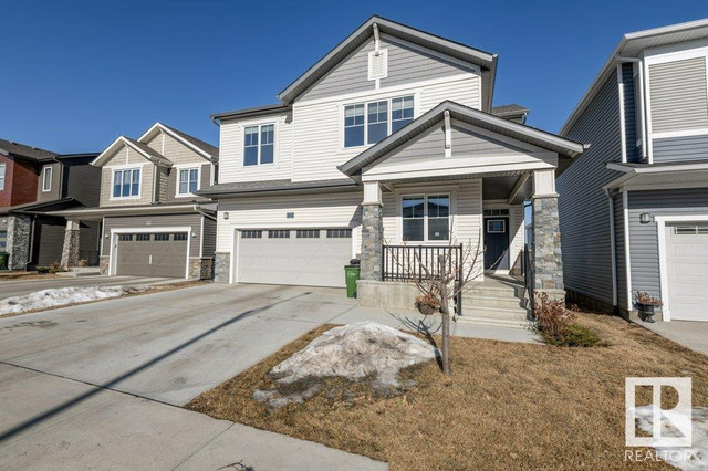20212 17 AV NW Edmonton, Alberta in Houses for Sale in Edmonton - Image 2
