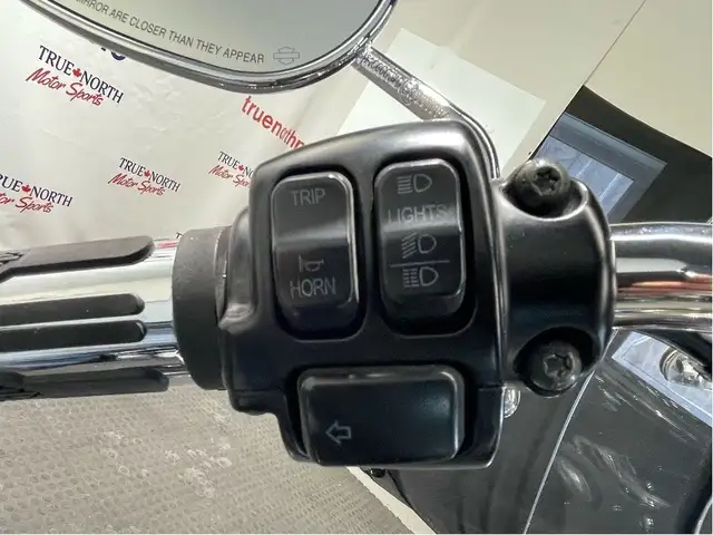 2014 Harley-Davidson Heritage Softail Classic CANADIAN HARLEY/ST in Sport Touring in North Bay - Image 19