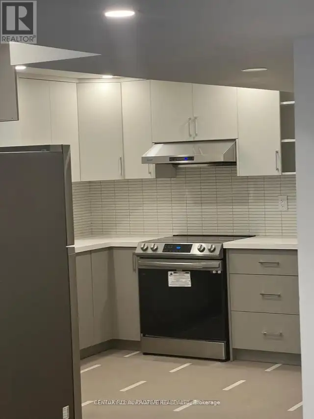 1042 KINGPEAK CRESCENT Pickering, Ontario in Long Term Rentals in Oshawa / Durham Region - Image 14
