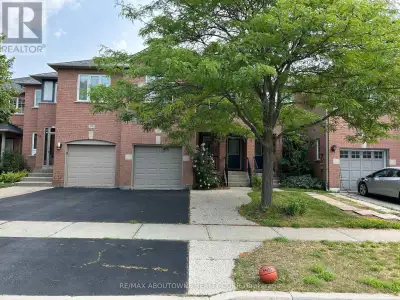 Welcome to 2473 Lazio Lane, a lovely 3-Bedroom, 3-washroom Freehold Townhome in the highly sought-af...